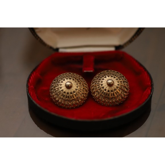 Mid-Century, 1960s Vintage Birdcage Brass Toned Clip Earrings - Picture 1 of 6